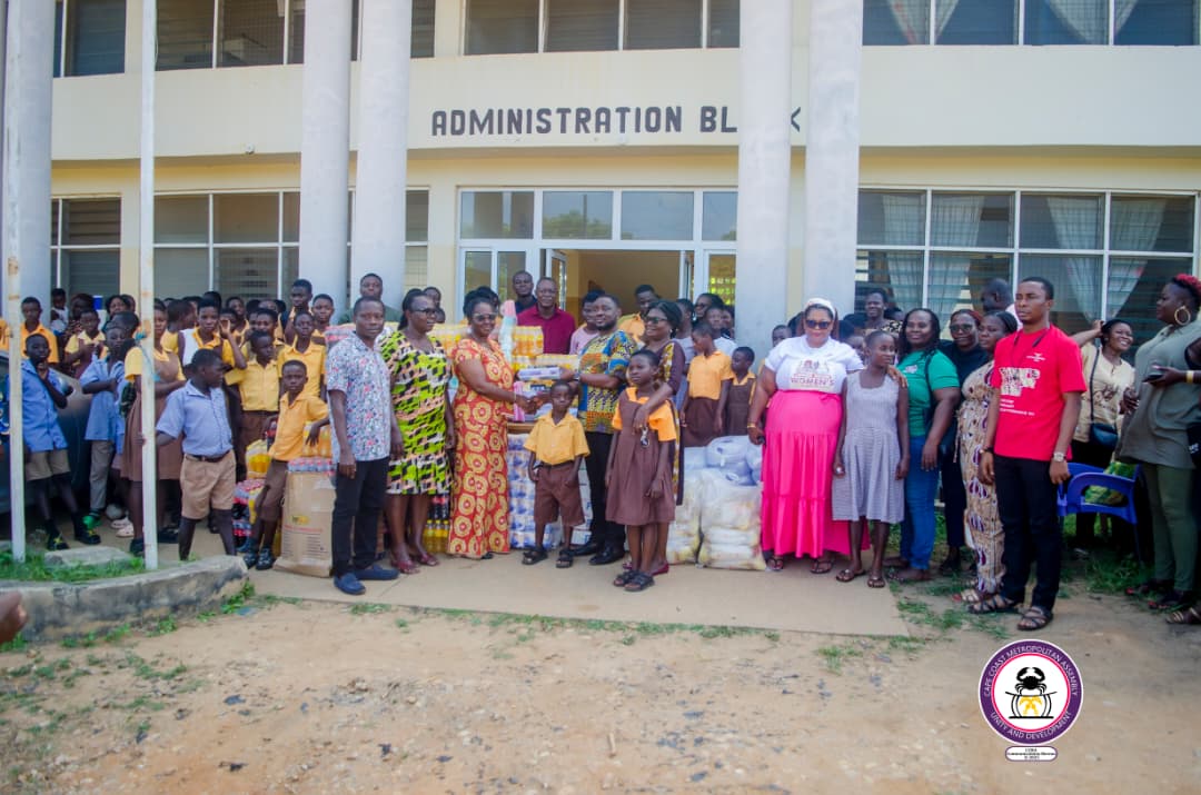 Mayor Supports Special Schools with Donation Drive