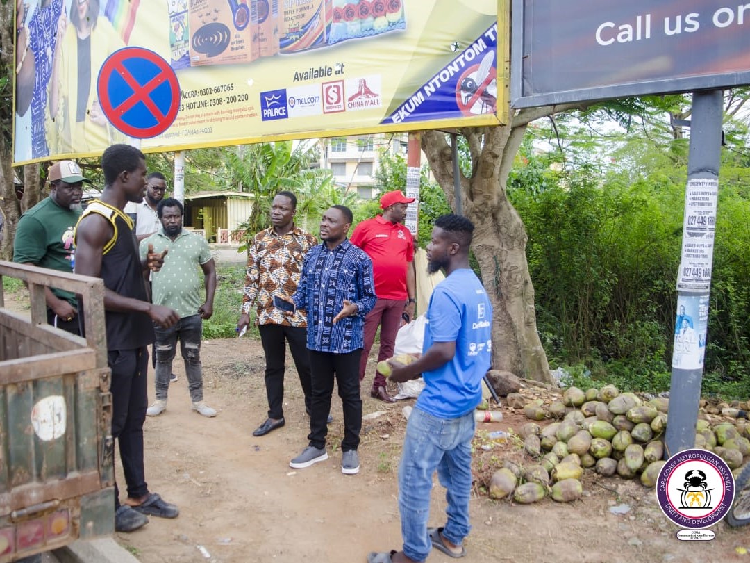 Mayor inspects Sanitation Conditions along Highways